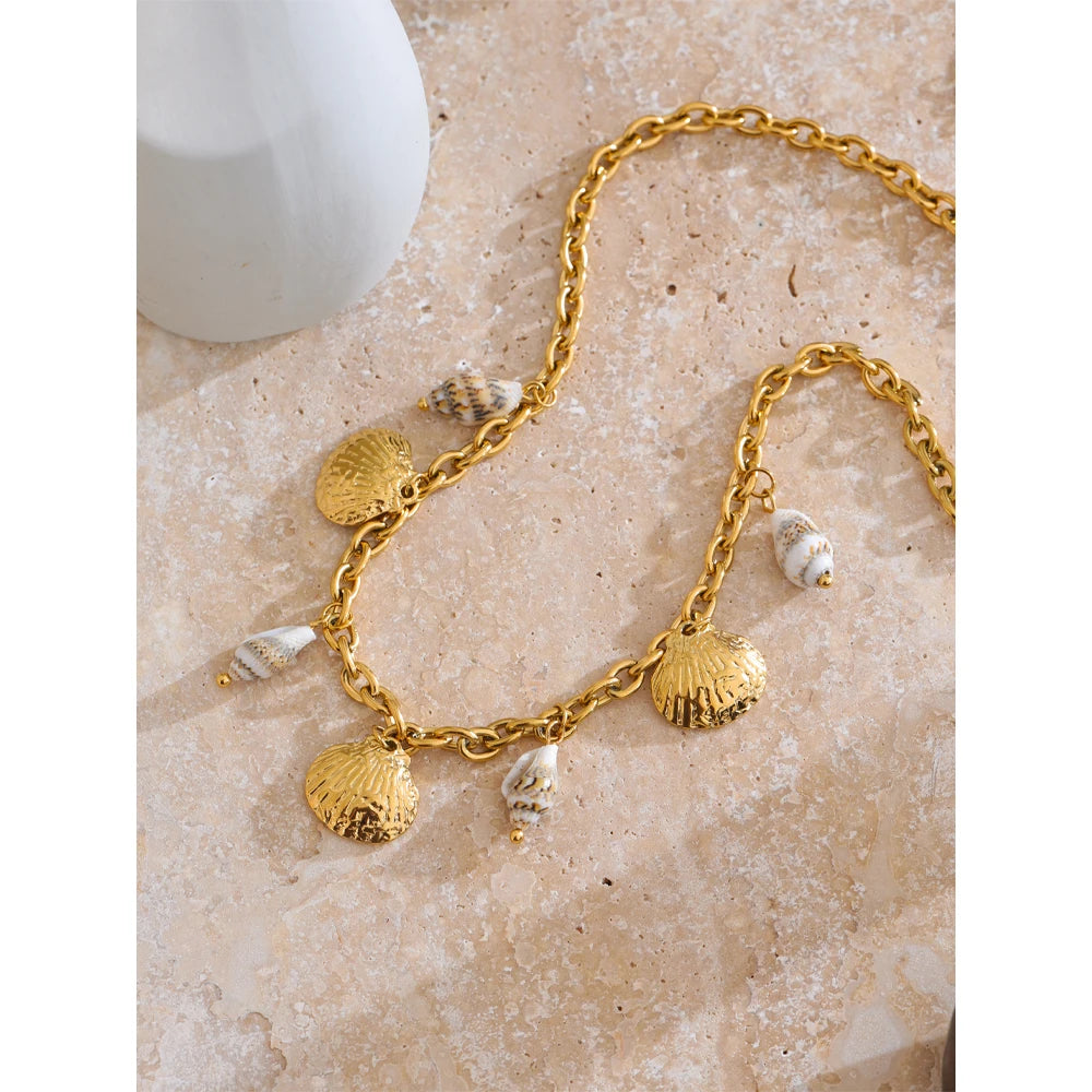 Yhpup Natural Shell 18k Gold Pvd Plated Charm Pendant Handmade Necklace for Women Holiday Fashion Accessories Jewelry Waterproof
