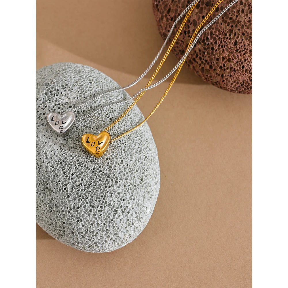 Yhpup Romantic Heart Love Necklace Cast Pendant Crossover Chain 2024 Stainless Steel Waterproof Charm Trendy Jewelry Accessories