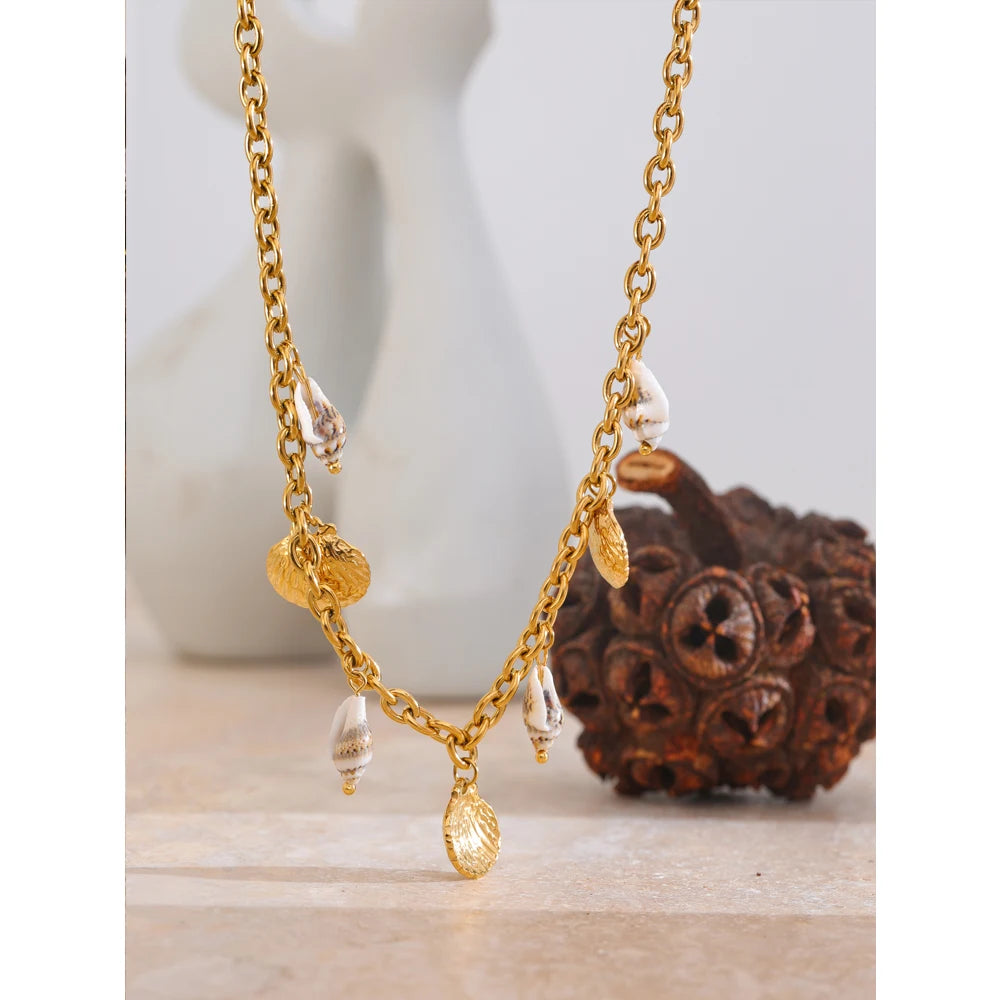 Yhpup Natural Shell 18k Gold Pvd Plated Charm Pendant Handmade Necklace for Women Holiday Fashion Accessories Jewelry Waterproof