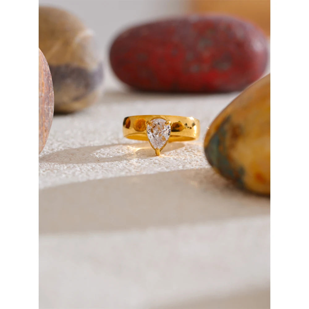 Yhpup AAA Shiny Cubic Zirconia Water Drop Geometric Golden Ring High Quality Delicate Smooth Jewelry Accessories for Women Gift